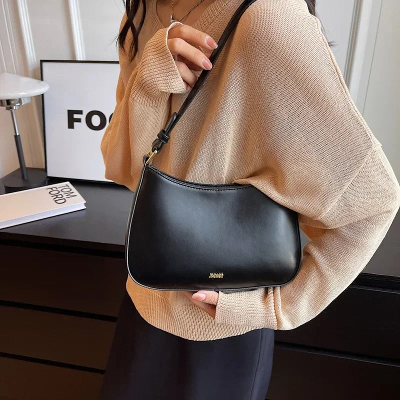 Red Underarm Shoulder Bags For Women 2024 New Texture Leather Crossbody Bag Luxury Designer Wedding Bride Handbags Sling Bag