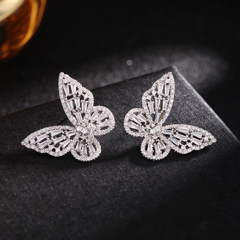 New Luxury Fashion Round Dangle Drop Korean Earrings For Women Big Butterfly Gold Earring for women Jewelry