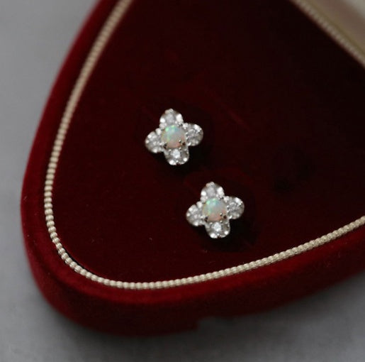 S925 Silver Opal Niche Earrings Light Luxury Women